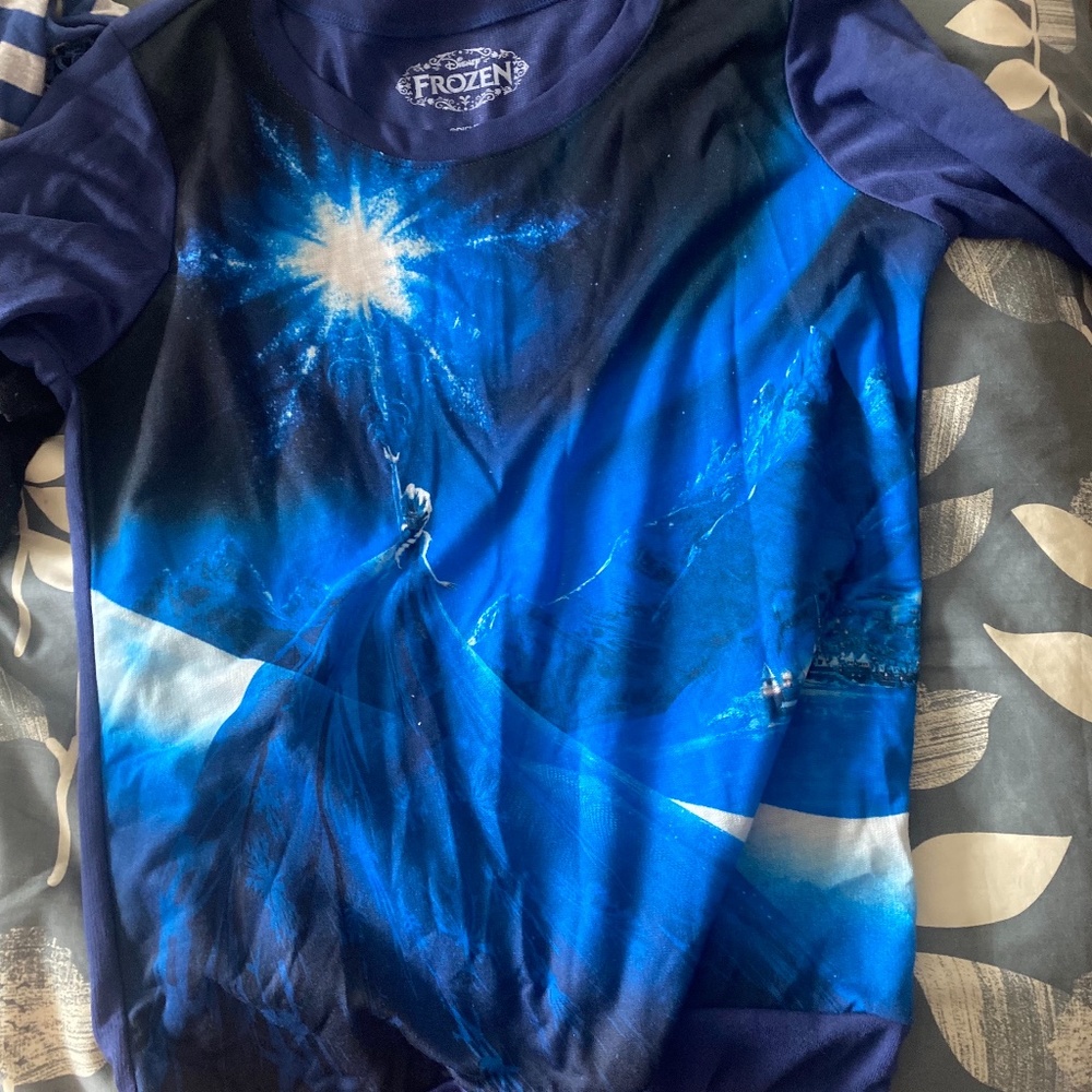 Frozen sweater
